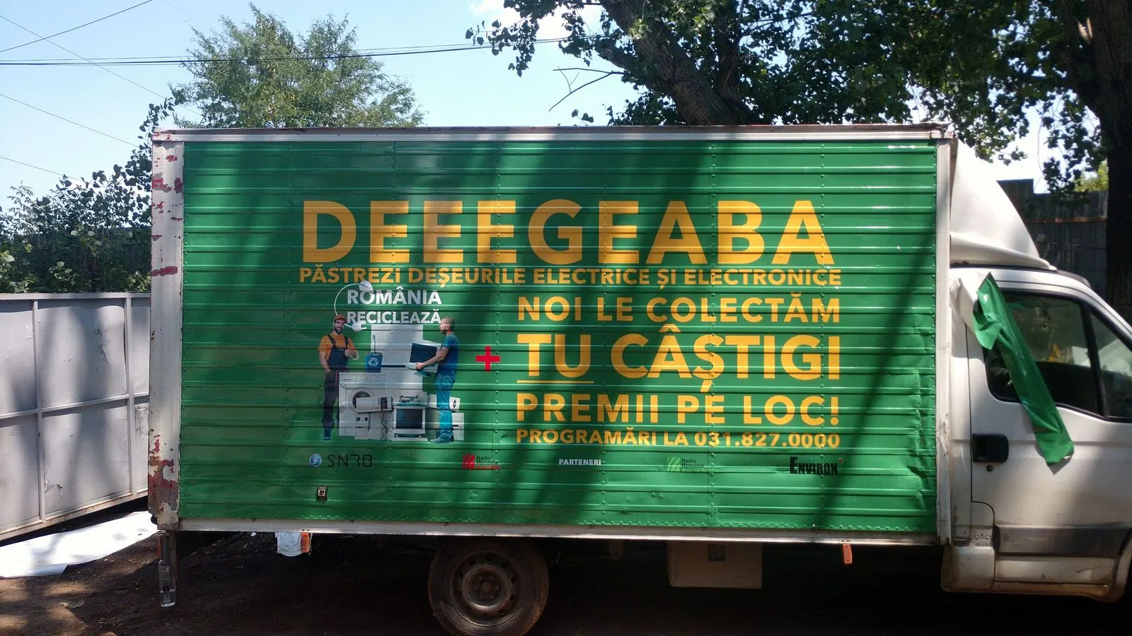 Truck wrap — image 1