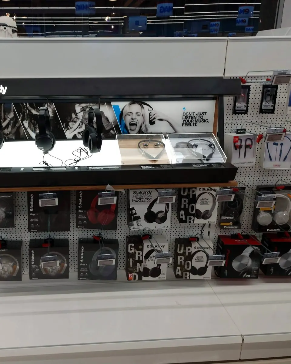 Display Skullcandy — Skullcandy · H2O