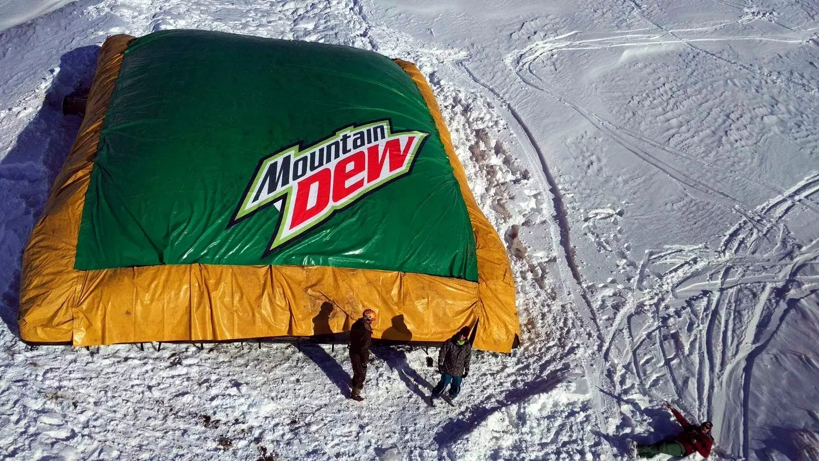 Gonflabil Mountain Dew — imagine 1