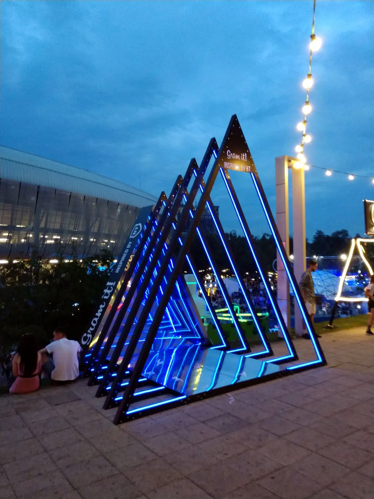 Light triangle installation — image 1